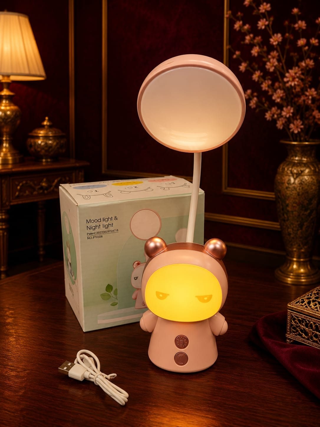 Cartoon Design Desk Lamp